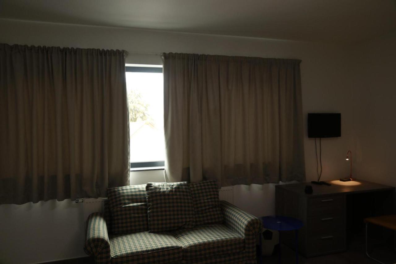 Anderlecht Residence La Floraison מראה חיצוני תמונה