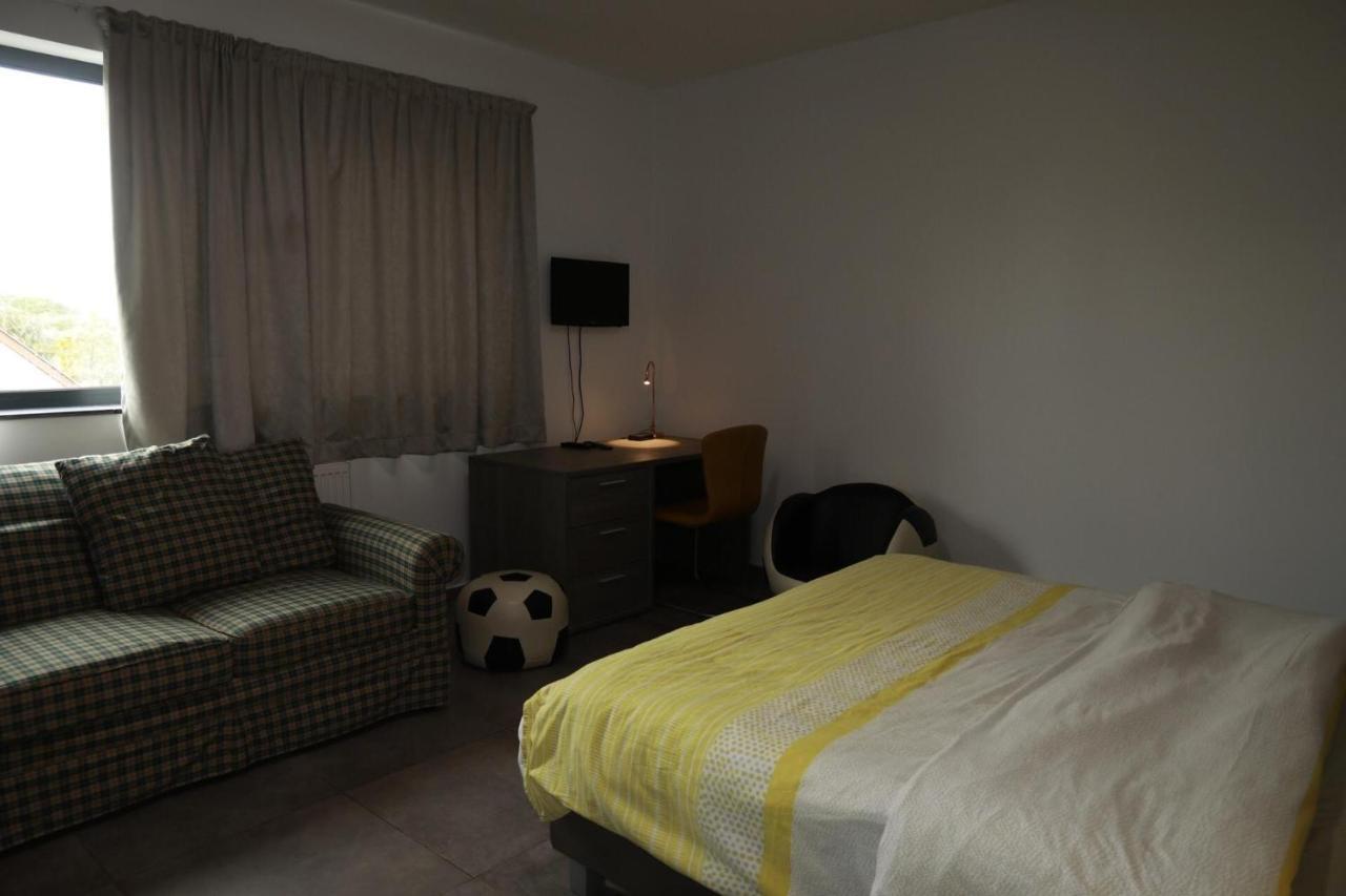 Anderlecht Residence La Floraison מראה חיצוני תמונה